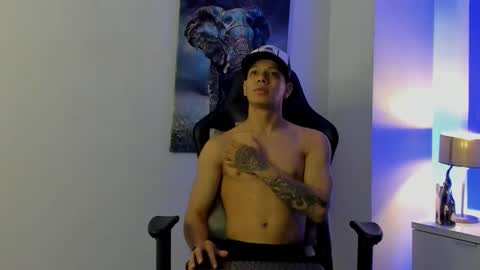 tony_petrov online show from February 10, 2026, 5:00 am