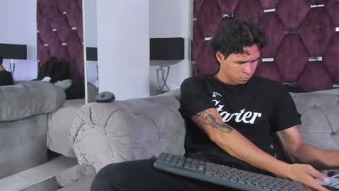 Snapshot of tonybenedetti chatting on June 26, 2026, 8:46 pm Tony Benedetti online show from June 26, 2026, 8:46 pm