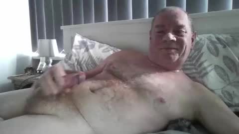 tonygibbson62 online show from February 16, 2026, 12:34 pm