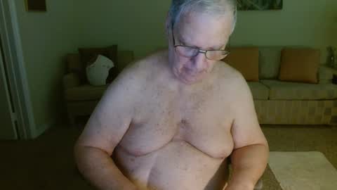 Snapshot of tonysview12000 chatting on October 1, 2025, 12:05 am tonysview12000 online show from October 1, 2025, 12:05 am