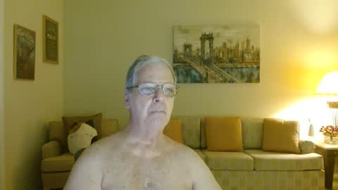 Snapshot of tonysview12000 chatting on October 23, 2025, 12:54 am tonysview12000 online show from October 23, 2025, 12:54 am