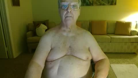 Snapshot of tonysview12000 chatting on November 23, 2025, 12:54 am tonysview12000 online show from November 23, 2025, 12:54 am