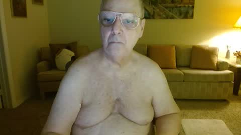 Snapshot of tonysview12000 chatting on December 15, 2025, 12:48 am tonysview12000 online show from December 15, 2025, 12:48 am