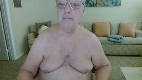 Snapshot of tonysview12000 chatting on February 14, 2026, 8:27 pm tonysview12000 online show from February 14, 2026, 8:27 pm