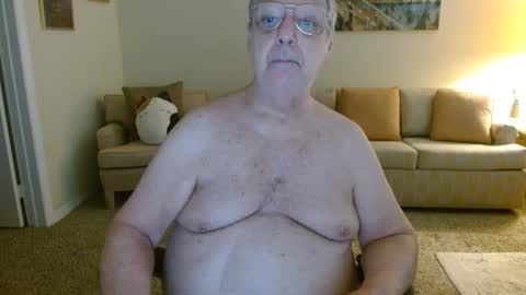 Snapshot of tonysview12000 chatting on February 19, 2026, 7:54 pm tonysview12000 online show from February 19, 2026, 7:54 pm