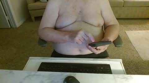 Snapshot of tonysview12000 chatting on February 28, 2026, 12:22 am tonysview12000 online show from February 28, 2026, 12:22 am