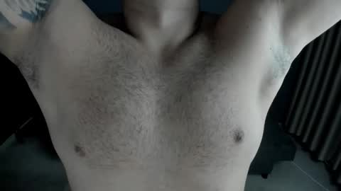 TonyWilcox online show from November 13, 2025, 6:23 am