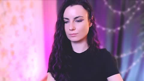 Snapshot of too_beautiful chatting on January 12, 2025, 11:15 pm Elizabeth online show from January 12, 2025, 11:15 pm