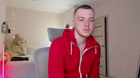 toohornyserj online show from December 19, 2024, 11:14 pm