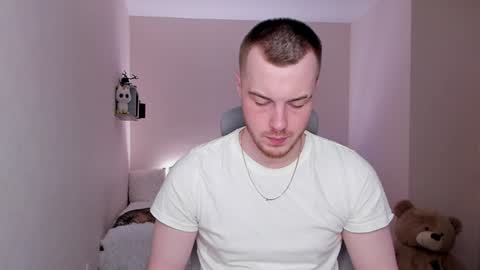 toohornyserj online show from December 22, 2024, 11:41 pm