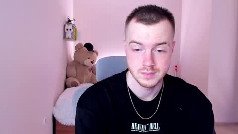 toohornyserj online show from January 10, 2025, 4:01 am