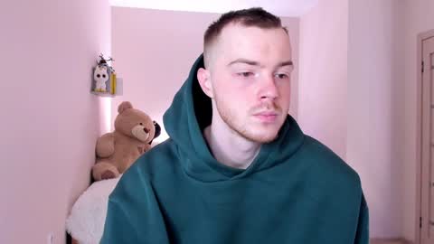 toohornyserj online show from January 14, 2025, 9:09 pm