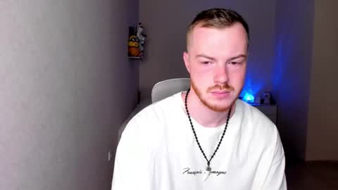 toohornyserj online show from September 14, 2025, 10:31 pm