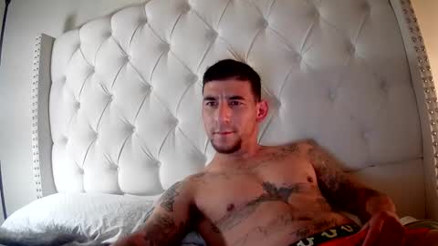 toomuchsmoke online show from November 8, 2025, 4:34 am