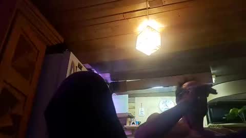 tooshort30w59675 online show from October 5, 2025, 12:58 pm