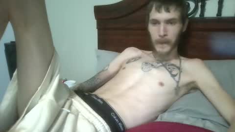 Snapshot of tootall803 chatting on April 25, 2026, 10:40 pm TooTall803 online show from April 25, 2026, 10:40 pm