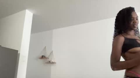 tootie03 online show from October 5, 2025, 9:18 am