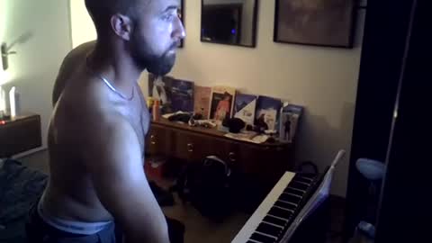tootsybird69 online show from July 6, 2026, 11:29 pm