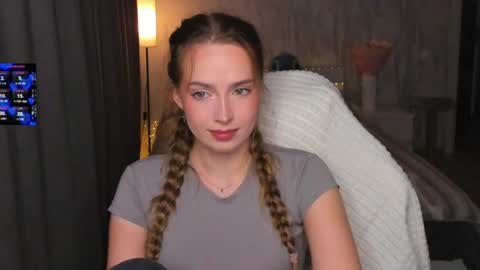 Snapshot of top_twins chatting on July 26, 2026, 12:12 pm Yara online show from July 26, 2026, 12:12 pm