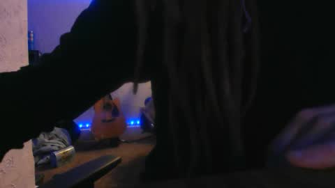 topplesstable18075 online show from November 25, 2025, 6:57 am