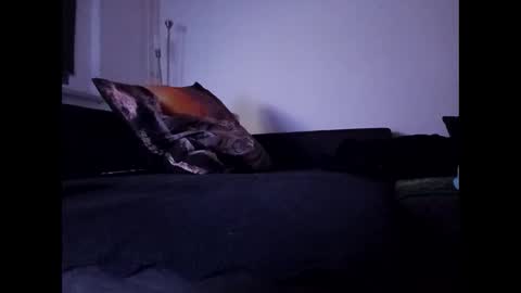 topsi11 online show from February 25, 2026, 1:04 am