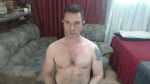 toptobottom4u online show from April 18, 2026, 11:47 am