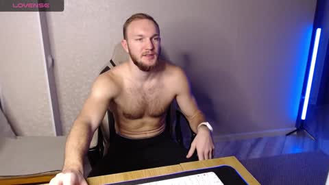 Snapshot of toress1 chatting on December 26, 2024, 10:59 am Glebaty online show from December 26, 2024, 10:59 am