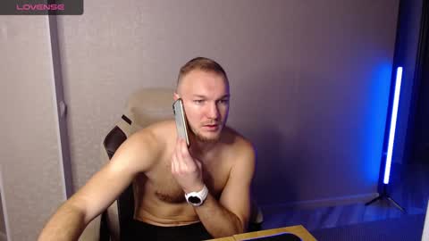 Snapshot of toress1 chatting on December 28, 2024, 5:12 am Glebaty online show from December 28, 2024, 5:12 am