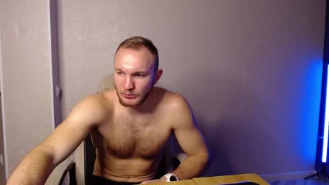 Snapshot of toress1 chatting on January 8, 2025, 6:20 pm Glebaty online show from January 8, 2025, 6:20 pm