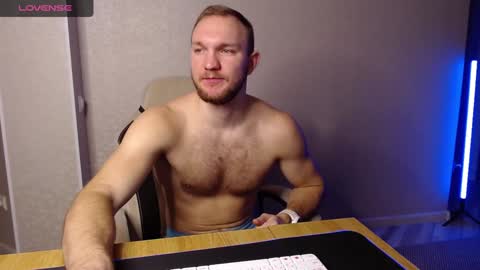 Snapshot of toress1 chatting on January 15, 2025, 5:40 am Glebaty online show from January 15, 2025, 5:40 am