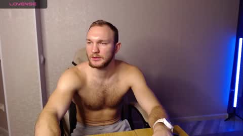 Snapshot of toress1 chatting on January 23, 2025, 5:10 pm Glebaty online show from January 23, 2025, 5:10 pm