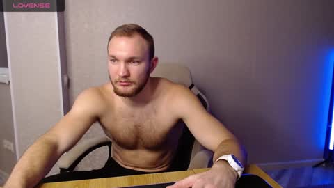 Snapshot of toress1 chatting on January 25, 2025, 12:58 pm Glebaty online show from January 25, 2025, 12:58 pm