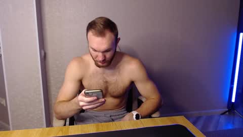 Snapshot of toress1 chatting on February 4, 2025, 10:21 am Glebaty online show from February 4, 2025, 10:21 am