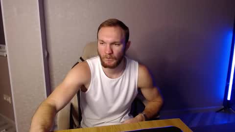 Snapshot of toress1 chatting on February 9, 2025, 6:05 pm Glebaty online show from February 9, 2025, 6:05 pm