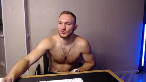 Snapshot of toress1 chatting on February 14, 2025, 8:31 am Glebaty online show from February 14, 2025, 8:31 am