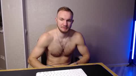 Snapshot of toress1 chatting on February 14, 2025, 5:25 pm Glebaty online show from February 14, 2025, 5:25 pm