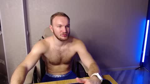 Snapshot of toress1 chatting on March 4, 2025, 12:22 pm Glebaty online show from March 4, 2025, 12:22 pm