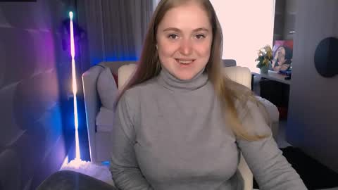 tori_blond online show from April 5, 2026, 5:37 am