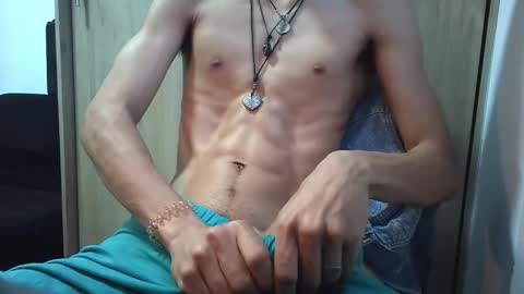 Enzo Moretti online show from February 9, 2026, 11:58 am