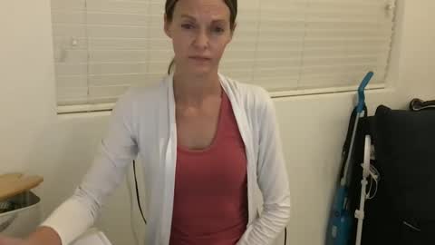 Tori Ryann online show from January 4, 2025, 5:27 am