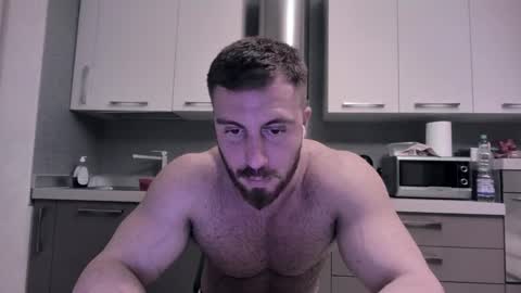 toro_arrapato online show from December 6, 2024, 10:30 pm