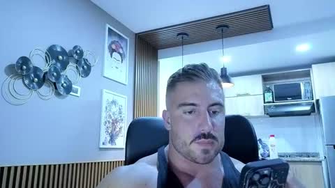 Snapshot of toro_arrapato chatting on January 17, 2026, 11:30 pm toro_arrapato online show from January 17, 2026, 11:30 pm