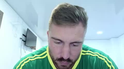 Snapshot of toro_arrapato chatting on March 25, 2026, 8:04 pm toro_arrapato online show from March 25, 2026, 8:04 pm