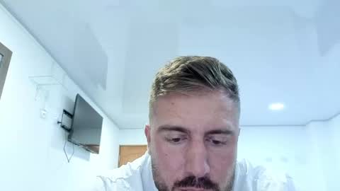 Snapshot of toro_arrapato chatting on March 29, 2026, 9:15 pm toro_arrapato online show from March 29, 2026, 9:15 pm