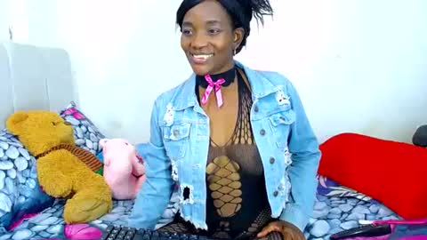 Snapshot of tory_montannaxx chatting on July 6, 2026, 2:19 am tory_montannaxx online show from July 6, 2026, 2:19 am