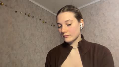 Snapshot of torydesmarias chatting on January 8, 2026, 12:18 pm Anita online show from January 8, 2026, 12:18 pm