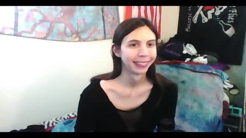 Luna online show from January 15, 2025, 9:41 pm
