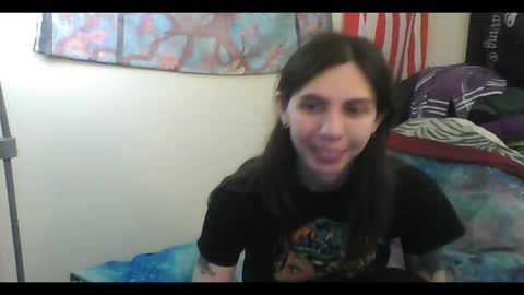 Luna online show from March 7, 2025, 3:51 am