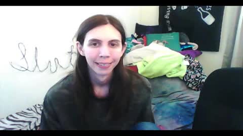 Snapshot of totalfuckingadorable chatting on March 6, 2026, 7:49 am Luna online show from March 6, 2026, 7:49 am