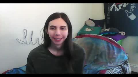 Snapshot of totalfuckingadorable chatting on March 19, 2026, 6:56 pm Luna online show from March 19, 2026, 6:56 pm